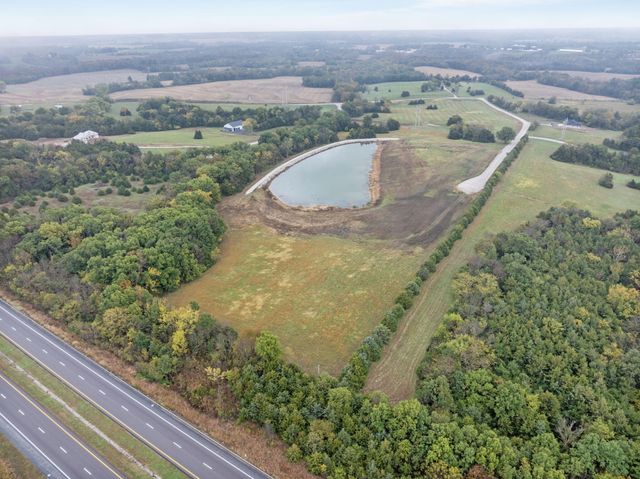 16354 OLD 5 DR DR, Boonville, MO 65233