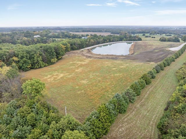 16354 OLD 5 DR DR, Boonville, MO 65233