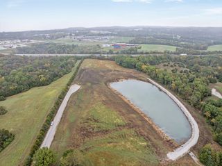 16354 OLD 5 DR DR, Boonville, MO 65233