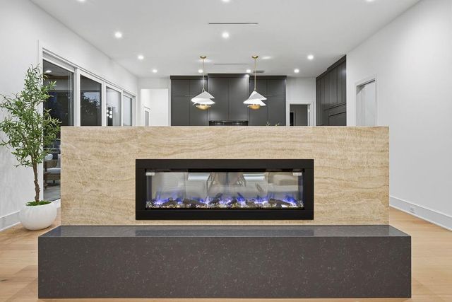 5011 Glenmeadow Drive, Houston, TX 77096