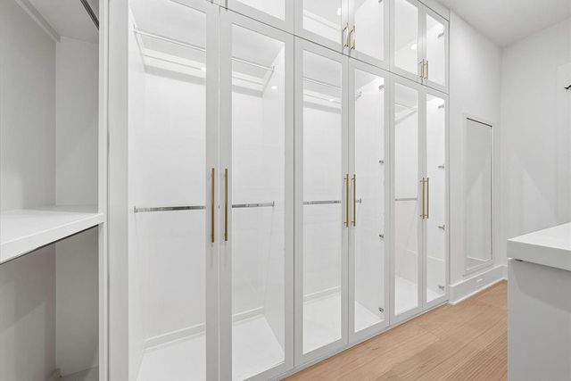 5011 Glenmeadow Drive, Houston, TX 77096