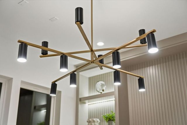 5011 Glenmeadow Drive, Houston, TX 77096