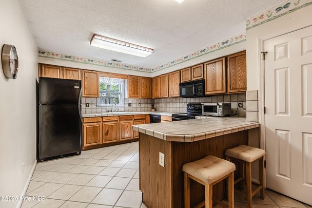 8 Court 1 Northwest Drive, Carolina Shores, NC 28467