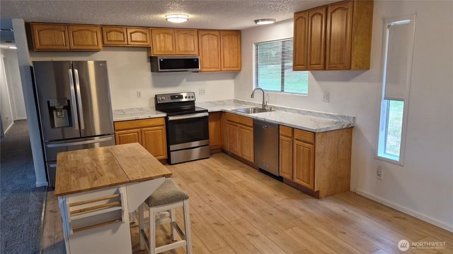 7619 Illahee Road NE, Bremerton, WA 98311