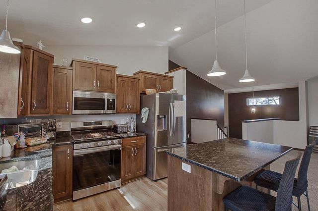 1930 Prospect Drive NE, Saint Cloud, MN 56304