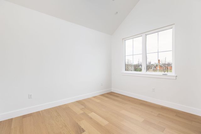 408 Linden B, Austin, TX 78702