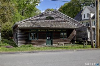 16 Maple Avenue, Norfolk, CT 06058