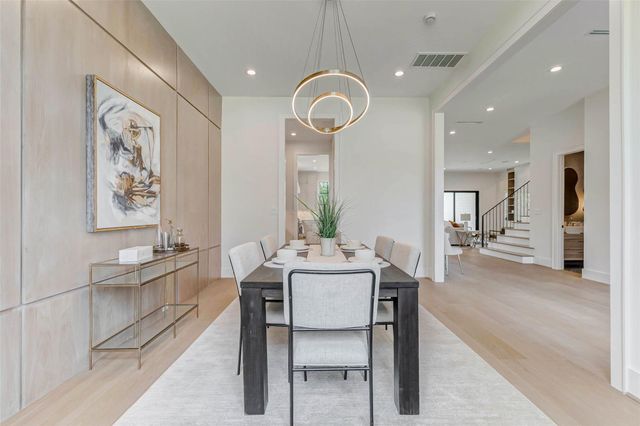 6911 Hartland Avenue, Houston, TX 77055