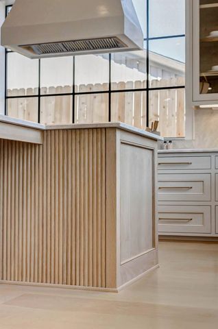 6911 Hartland Avenue, Houston, TX 77055