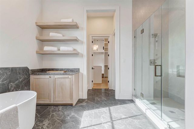 6911 Hartland Avenue, Houston, TX 77055