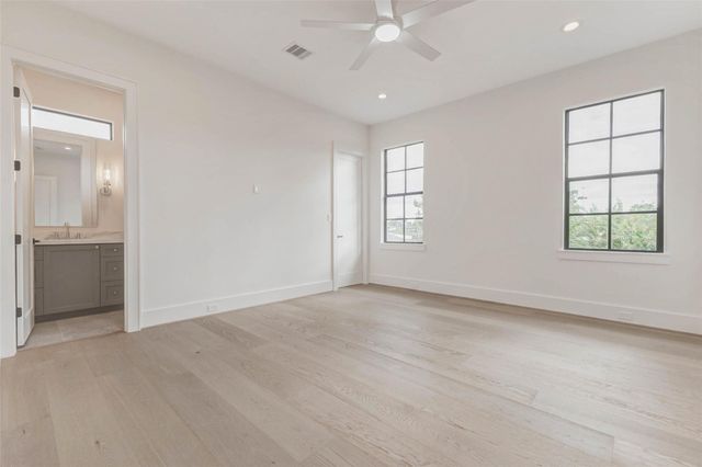 6911 Hartland Avenue, Houston, TX 77055