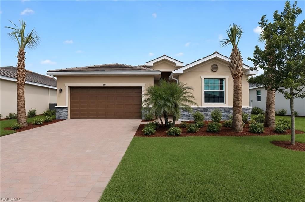 3233 Weston Manor DR, ALVA, FL 33920 — exterior