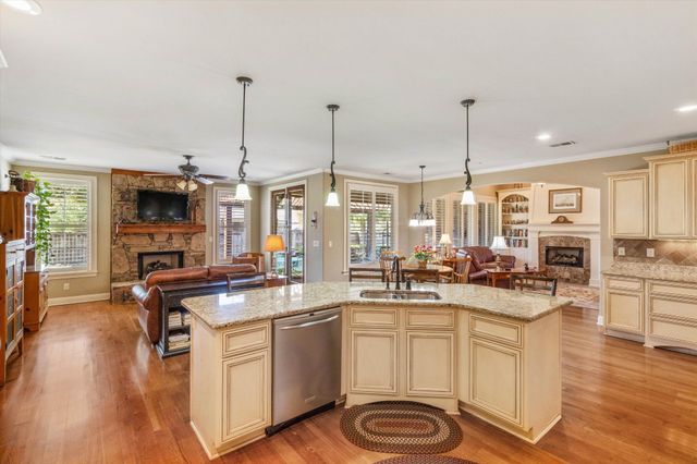 5245 SWITCHGRASS CV, Arlington, TN 38002