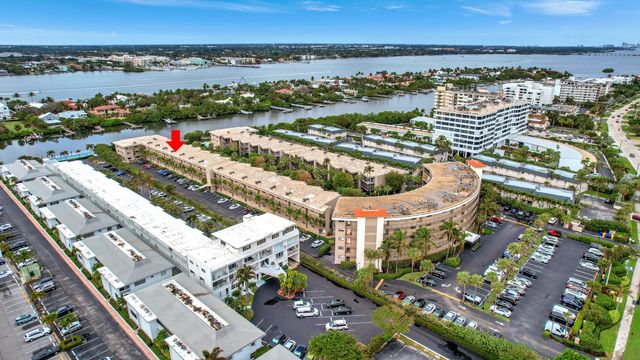 3605 S OCEAN Boulevard 321, South Palm Beach, FL 33480