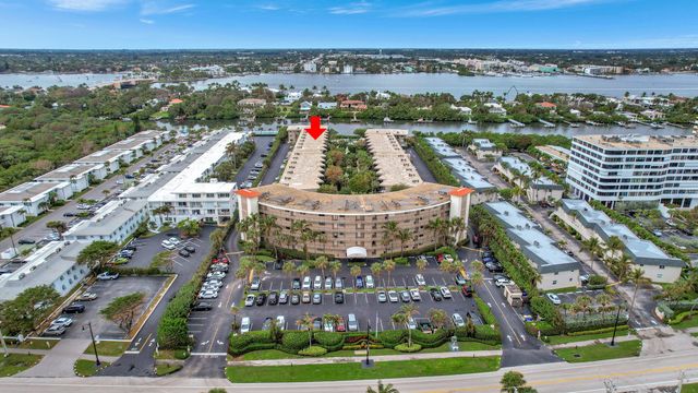 3605 S OCEAN Boulevard 321, South Palm Beach, FL 33480