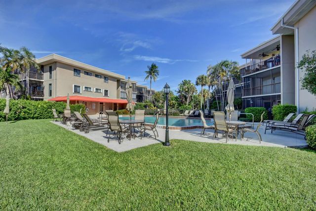 3605 S OCEAN Boulevard 321, South Palm Beach, FL 33480