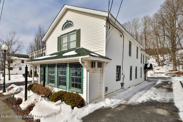 5376 State Route 23, Windham, NY 12496