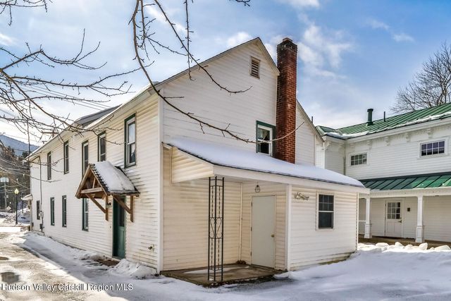 5376 State Route 23, Windham, NY 12496