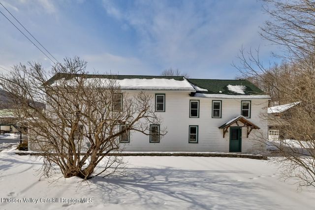 5376 State Route 23, Windham, NY 12496