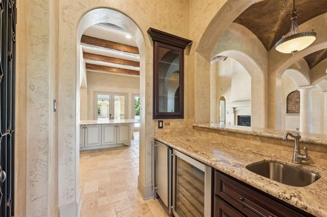 2102 Countryshire Lane, Richmond, TX 77406