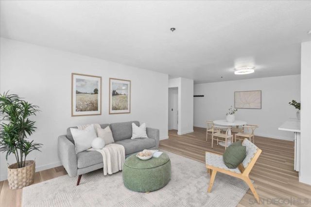 3507 Caminito Sierra 101, Carlsbad, CA 92009