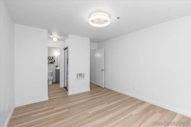 3507 Caminito Sierra 101, Carlsbad, CA 92009
