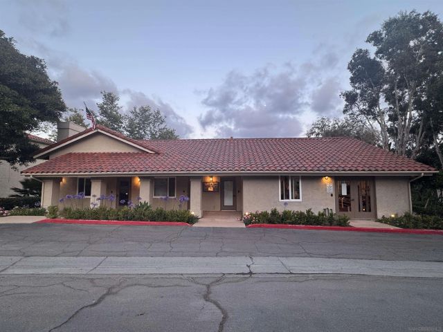 3507 Caminito Sierra 101, Carlsbad, CA 92009