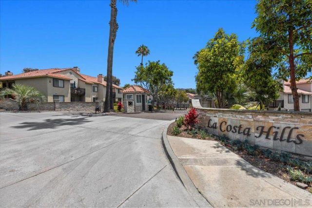 3507 Caminito Sierra 101, Carlsbad, CA 92009