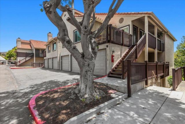 3507 Caminito Sierra 101, Carlsbad, CA 92009