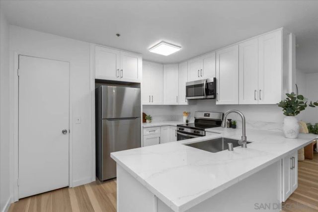 3507 Caminito Sierra 101, Carlsbad, CA 92009
