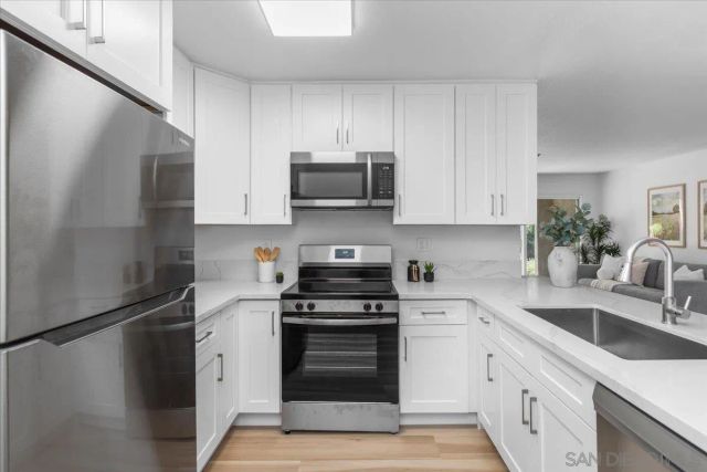 3507 Caminito Sierra 101, Carlsbad, CA 92009