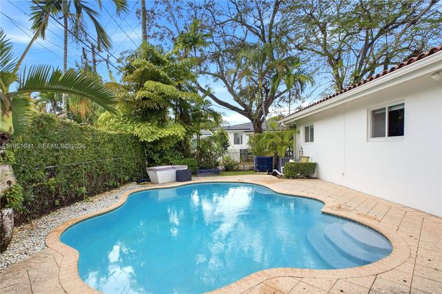 708 Anastasia Ave, Coral Gables, FL 33134