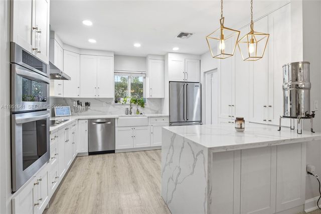 708 Anastasia Ave, Coral Gables, FL 33134