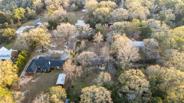 9220 Roberts E Lane, Semmes, AL 36575