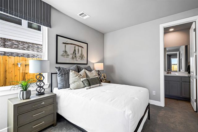 21634 Bluewood Haven Drive, Cypress, TX 77433