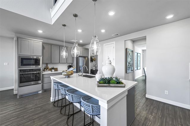 21634 Bluewood Haven Drive, Cypress, TX 77433