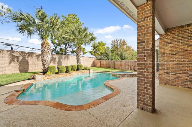 12022 Terraza Cove Lane, Houston, TX 77041