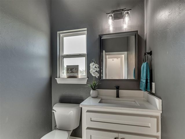 8904 NW 130th Street, Oklahoma City, OK 73142