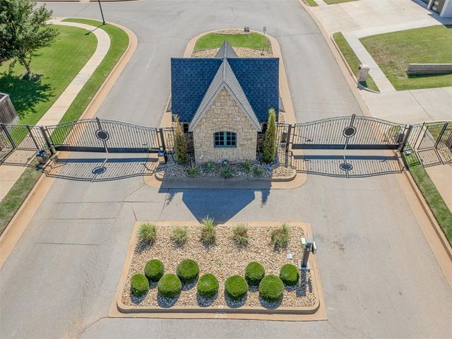 8904 NW 130th Street, Oklahoma City, OK 73142