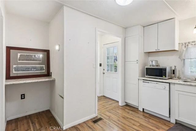 22819 Skylink, Canyon Lake, CA 92587