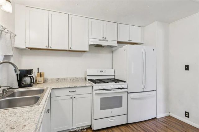 22819 Skylink, Canyon Lake, CA 92587