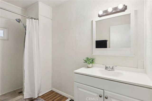 22819 Skylink, Canyon Lake, CA 92587