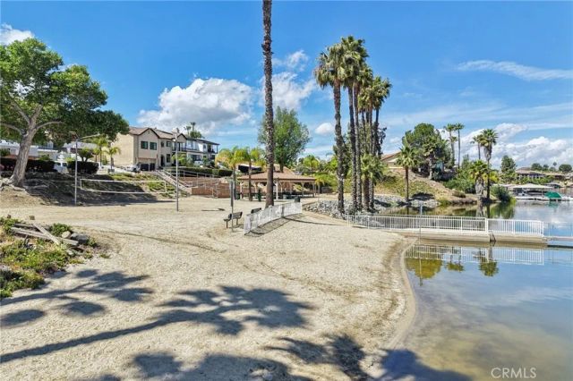 22819 Skylink, Canyon Lake, CA 92587