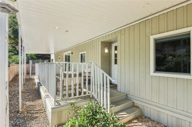 22819 Skylink, Canyon Lake, CA 92587