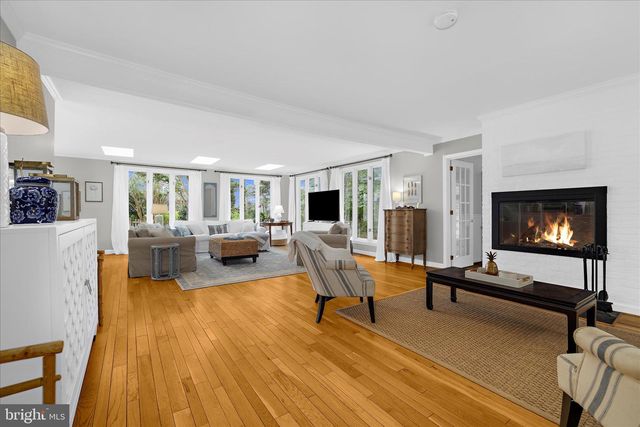 305 SAINT IVES DR, Severna Park, MD 21146