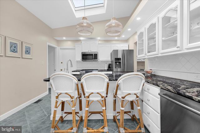 305 SAINT IVES DR, Severna Park, MD 21146