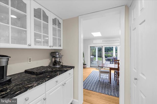 305 SAINT IVES DR, Severna Park, MD 21146