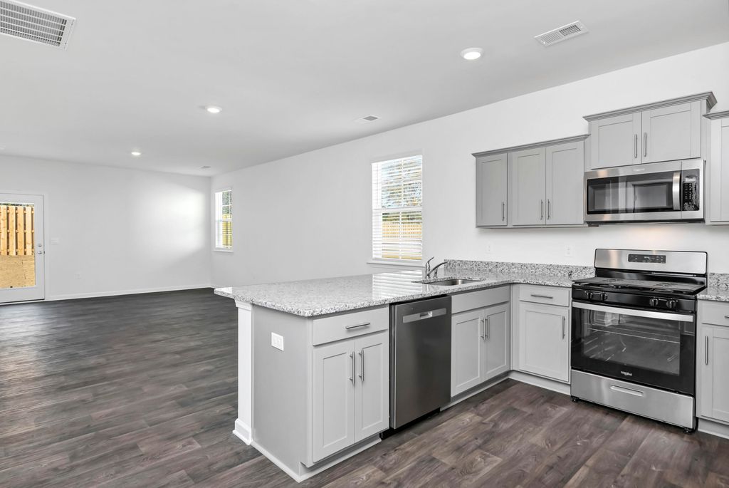 102 Kirkwood Court, Orangeburg, SC 29118