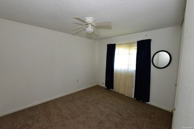7817 Hunter Oaks, Live Oak, TX 78233