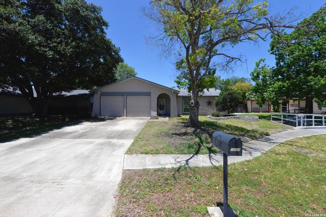 7817 Hunter Oaks, Live Oak, TX 78233